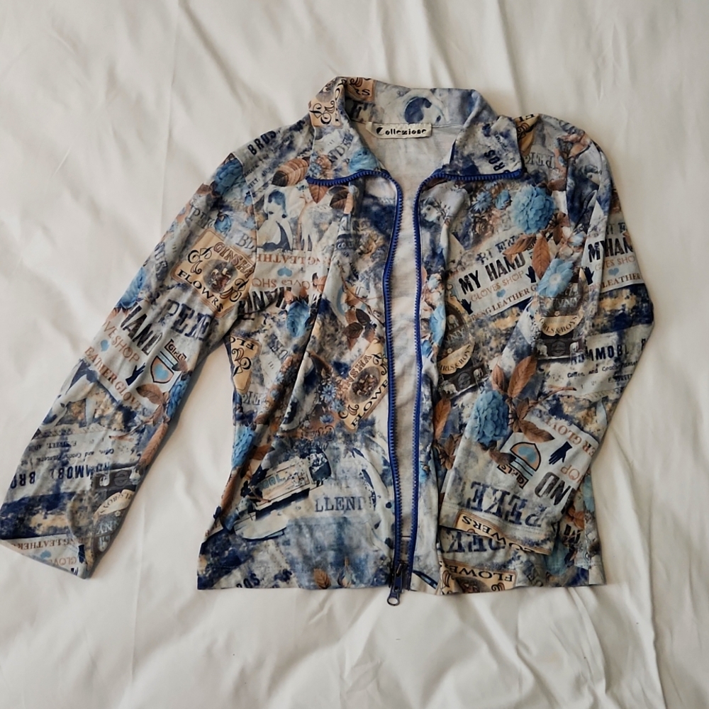 Zip-up top